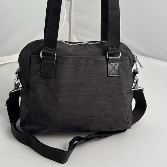 Kipling Giselle black gray convertible dual handle crossbody handbag - Picture 5 of 17